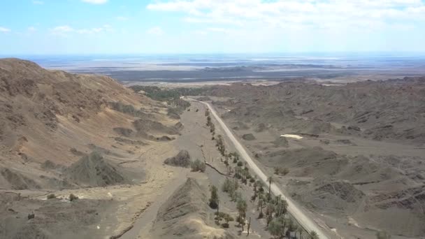 Really Beautiful Landscape Edge Lut Desert One Most Striking Deserts — Vídeo de stock