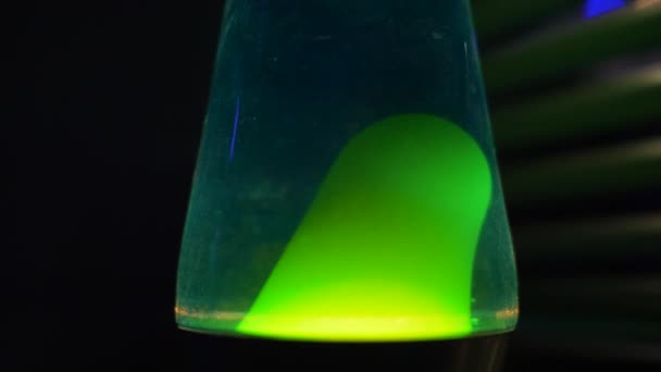 Green Lava Lamp Close Real Time — ストック動画