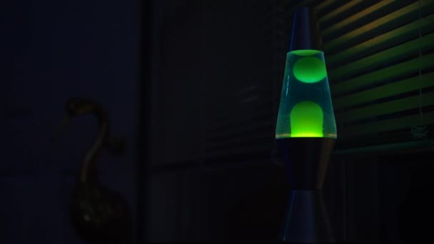 Green Lava Lamp Close Real Time — Stockvideo