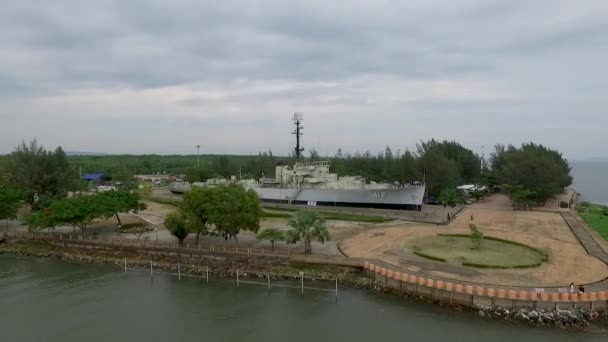Aerial Shot Remembrance Lhuangprasae Battleship Rayong District Thailandia — Video Stock