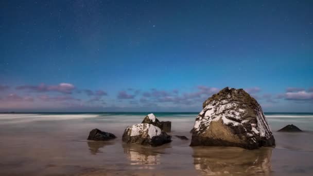 One Night Beach Norwegian Sea Watching Stars Moving Cold Winter — 图库视频影像