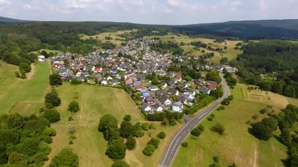 Flight Dji Phantom Drone Rural German Village Located Beautiful Forest — Vídeo de Stock