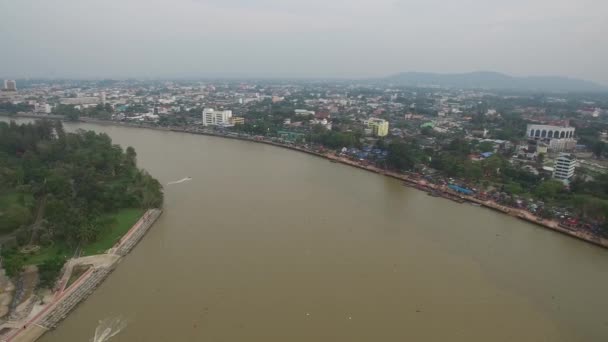 Aerial Shot Surat Thani River City Surat Thani Province Thailand — Vídeos de Stock