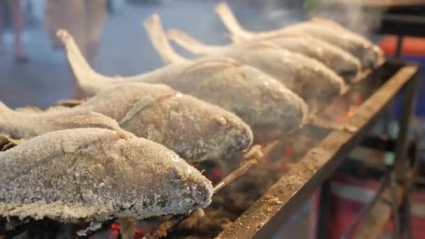 Salt Crusted Grilled Fish Thai Street Food Thailand — Stock videók