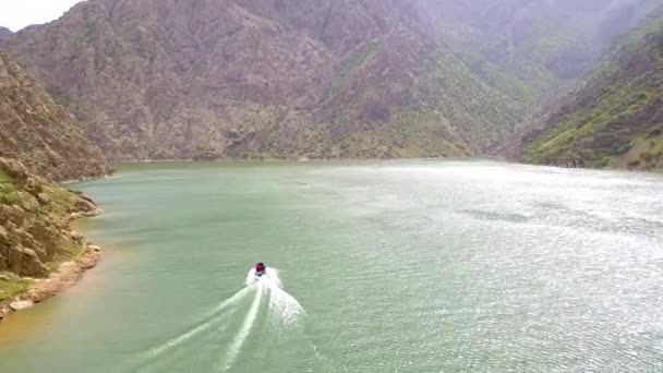 Tourist Boat Lake Kermanshah Iran — 图库视频影像