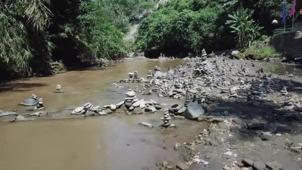 Flying Mountain River Tropical Jungle Rocks — Stock video