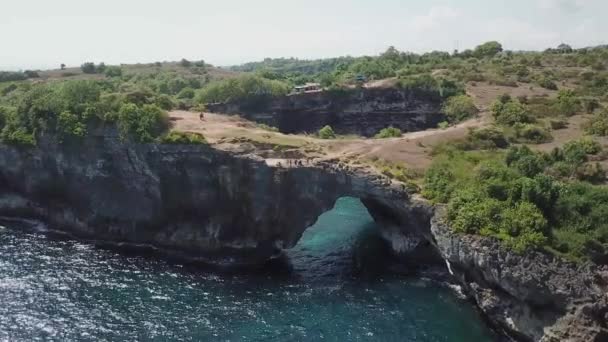Bali Indonesia Aerial View Broken Beach Nusa Penida Island — Wideo stockowe