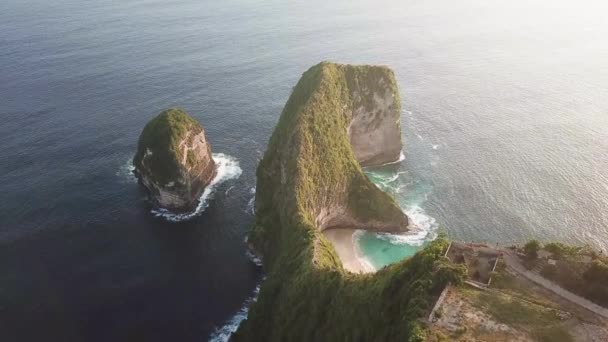 Veduta Aerea Sulla Spiaggia Kelingking Nusa Penida Bali Indonesia — Video Stock