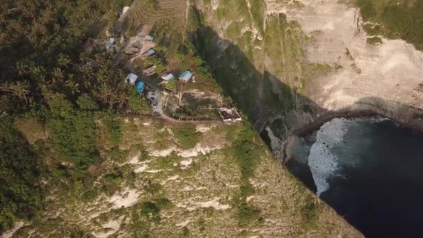 Aerial Overhead View Kelingking Beach Nusa Penida Bali Indonesia Fluing — Vídeos de Stock