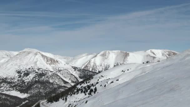 Aerial Views Mountain Peaks Loveland Pass Colorado — Stockvideo