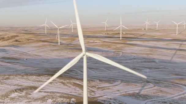 Luchtfoto Van Windturbines Een Koude Wintermiddag Calhan Colorado — Stockvideo