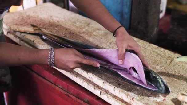 Tuna Fillet Cutting Bali Market — Video Stock