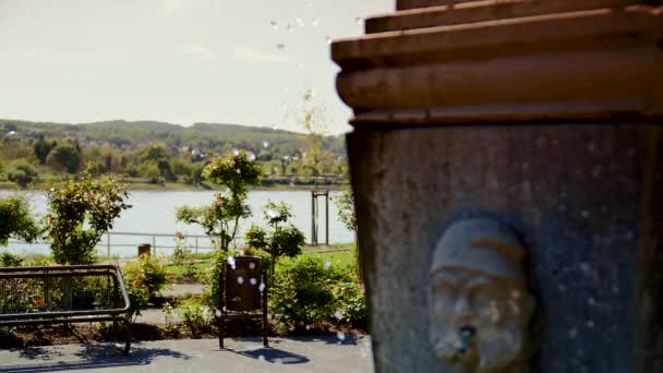 Water Dropslets Sparkling Old Medieval Waterspout Fountain — Video Stock