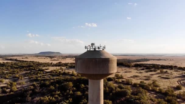 Drone Drop Shot Broadcast Tower Rural Area Sunny Day — Vídeo de stock