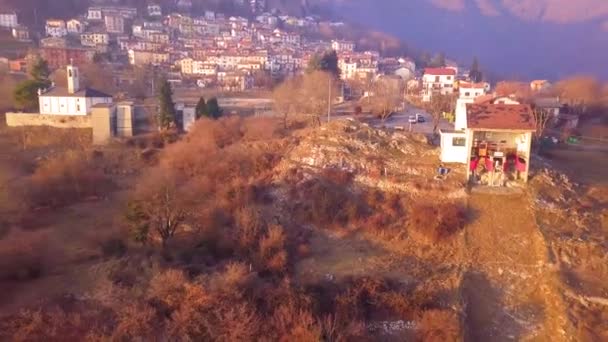 Aerial Footage Drone Flying Away Small Village Northern Italy — Stock video