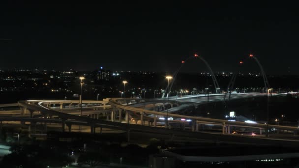 Time Lapse Margaret Mcdermott Bridge Dallas Time Lapse Taken Night — стоковое видео