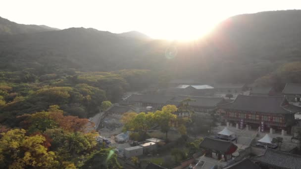 Aerial Shot Meobeosa Temple Busan South Korea Sunset Sunrise — Αρχείο Βίντεο