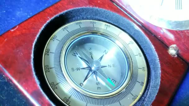 Dramatic Closeup Compass Shot — Video Stock