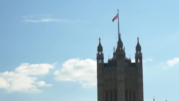 Flag Waving Tower London England — Video Stock