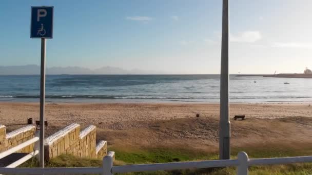 Early Morning Drone Shot Beach Mosselbaai South Africa — Vídeos de Stock