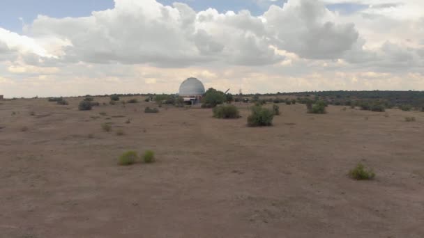 Aerial Shot Observatory Overcast Day — Stockvideo