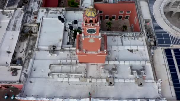 Aerial Camera Backing Away Pitching Creating Parallax Clock Tower Municipal — Videoclip de stoc