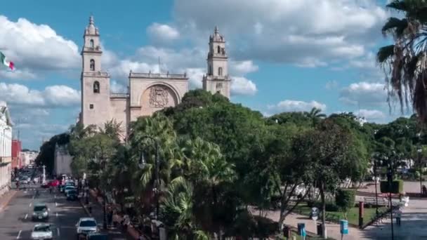 Beautiful Time Lapse Zooming Out Plaza Grande Cathedral Municipal Building — Video