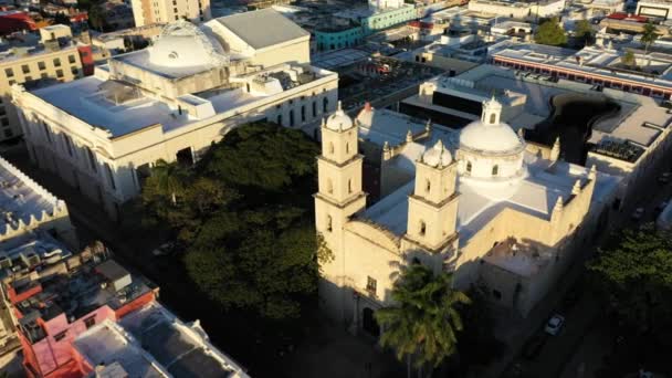 Aerial Camera Sunset Slipping Right Rising Bell Towers Rectory Jesus — Stok video