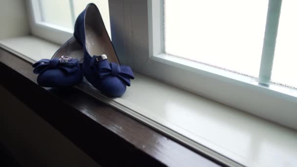 Bride Wedding Slippers Rings Sitting Large Window Sill Left Right — ストック動画