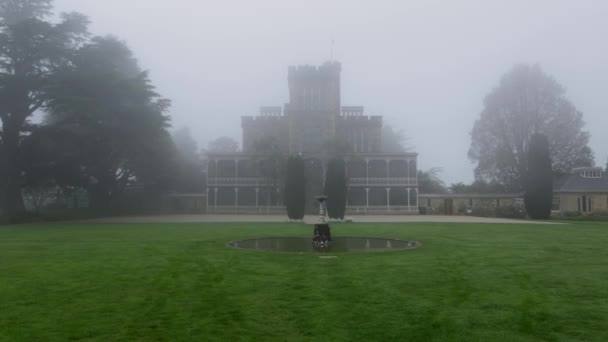Old Castle Bad Foggy Weather — Vídeo de Stock