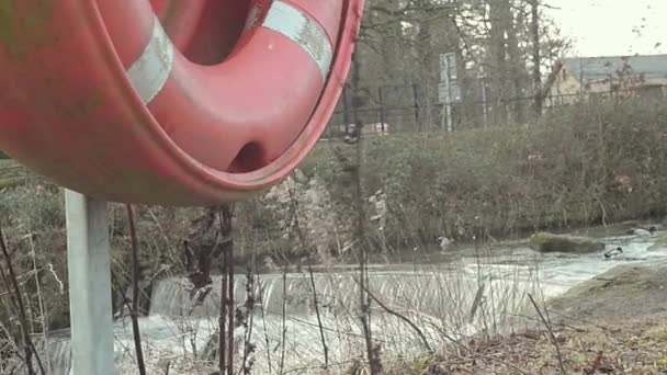 Lifebuoy Fast Flowing River — Vídeo de Stock