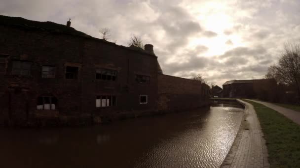 Old Abandoned Derelict Pottery Factory Bottle Kiln Located Longport Stoke — Stockvideo