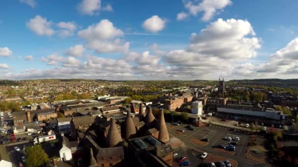 Aerial Footage View Famous Bottle Kilns Gladstone Pottery Museum Stoke — Stok video