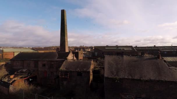 Aerial Footage Old Abandoned Derelict Pottery Factory Bottle Kiln Located — 图库视频影像
