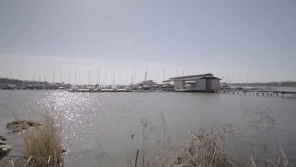 Moving Shot Boat Dock White Rock Lake Park Dallas Camera — Stockvideo