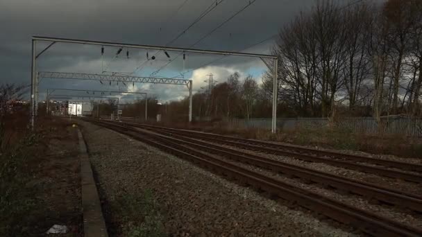 Footage Train Lines Railway Lines Tracks Approaching Stoke Trent Train — 图库视频影像