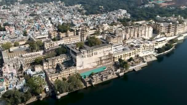 Aerial Shot Udaipur City Palace Rajasthan India — Stockvideo