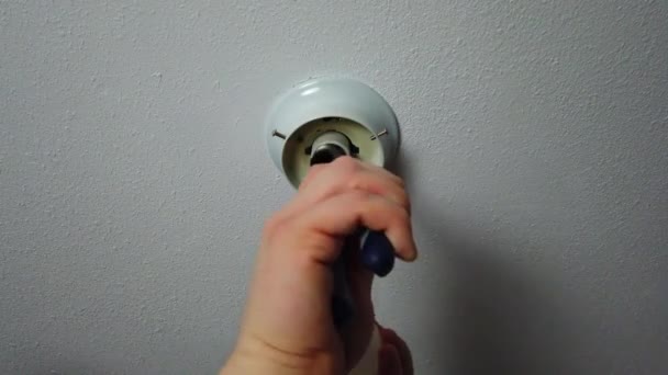 Removing Broken Part Light Bulb Pair Pliers Looking Broken Bulb — Vídeo de Stock