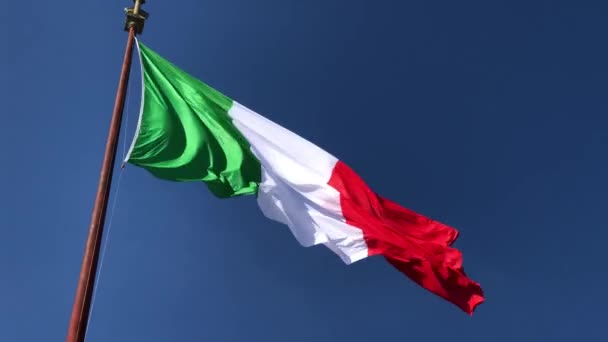 Włoska Flaga Powiewa Wietrze — Wideo stockowe