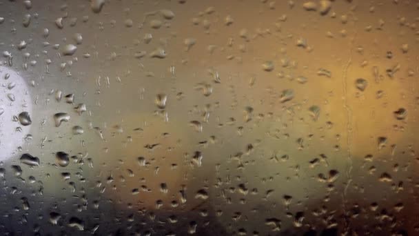 Time Lapse Motionlapse Raindrops Window Night Sharp Focus Headlights Cars — ストック動画