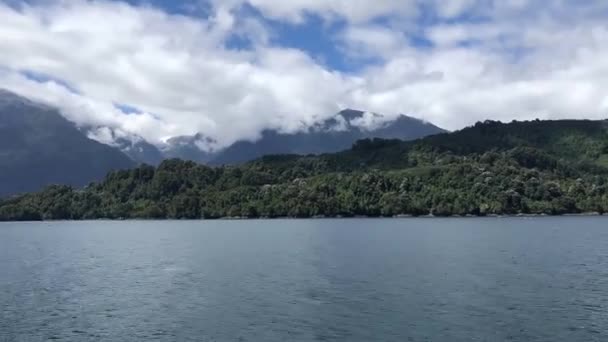 Hyperlapse Green Island Board Ferry South Chile — Wideo stockowe