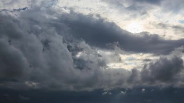 Dramatic Time Lapse Evening Clouds Moving Sky Camera Giving Appearance — Vídeo de Stock