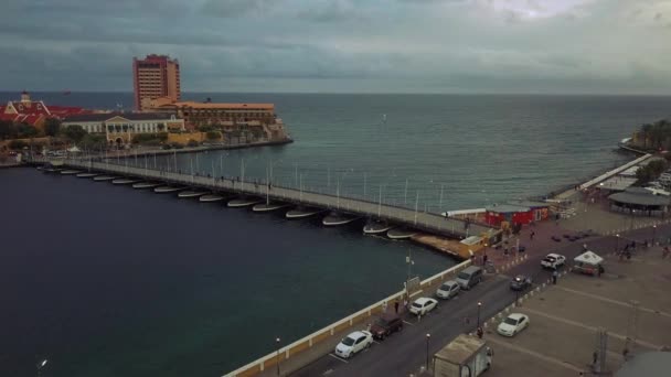 Passing Famous Floating Bridge Curacao Looking Van Der Valk Plaza — Video Stock