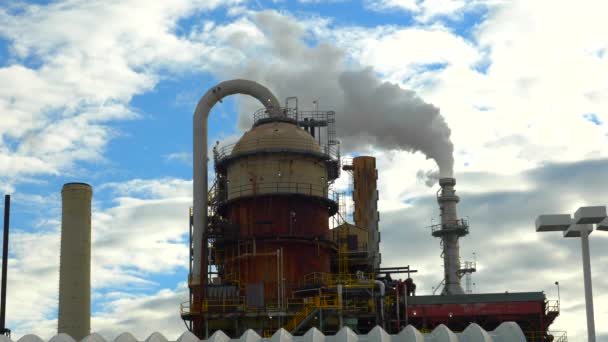 Smoke Stack Spews Out Pollution Created Oil Refinery Utah Smoke — Video