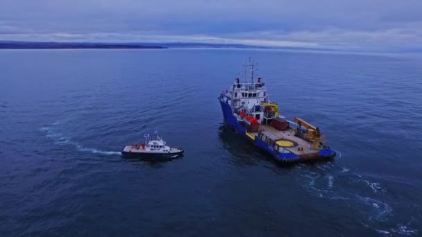 Aerial Scene Ship Trailer Sea Water Launch Aerial Plane Horizontal — Stockvideo