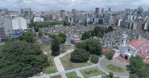 Aerial Drone Scene Zoom Recoleta Cemetery Historic Buenos Aires Argentine — Stockvideo