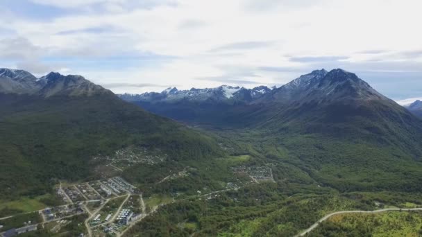 Ushuaia Luftaufnahme Ushuaia Ist Die Hauptstadt Der Provinz Feuerland Argentinien — Stockvideo