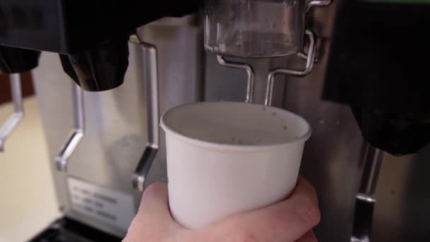 Ice Dispenser Filling White Paper Cup Slow Motion — 图库视频影像