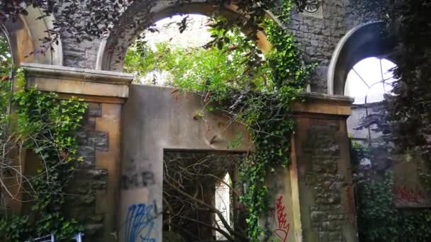 View Abandoned Mechanical Institute Swindon — Vídeos de Stock