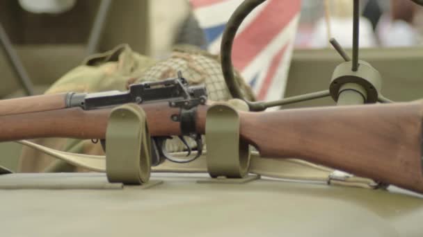 Rifle Army Vehicle Union Jack Flying — Vídeo de Stock